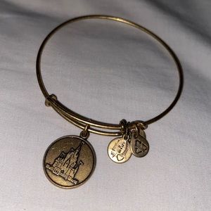 ALEX & ANI ORIGINAL DISNEY Bangle in Gold